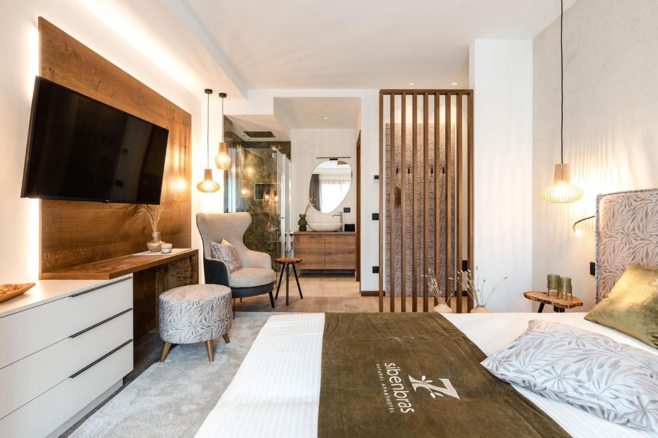 Sibenbras Natural Aparthotel ลีโมเนซุลการ์ดา ภายนอก รูปภาพ